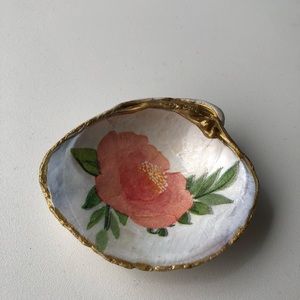 Clam Shell Ring Earring trinket holder with pink flower and painted gold trim